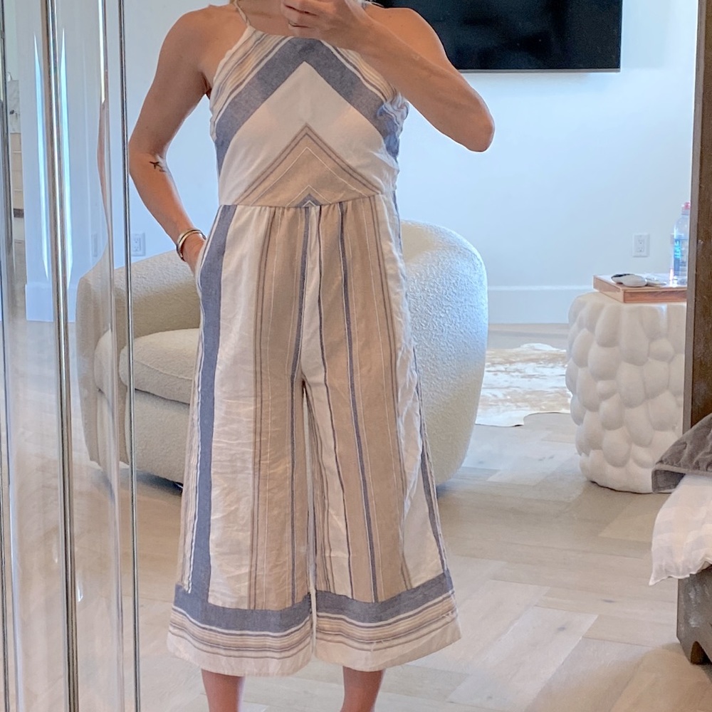 Size M Linen Striped Romper